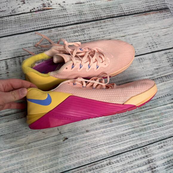 Nike Metcon 5 Washed Coral Pink Training Shoes CrossFit Gym Sneakers 9 - Picture 4 of 6